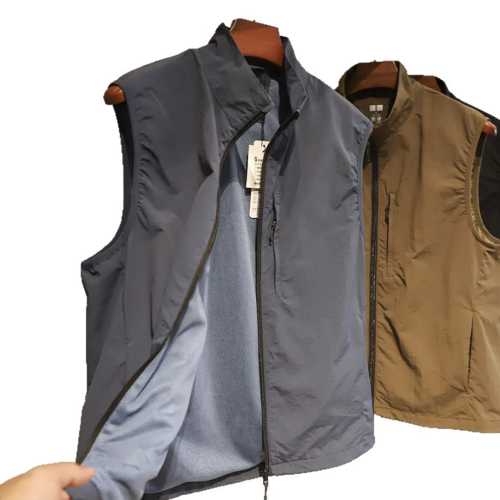 Men's retro bandage style quick-drying nylon vest in straight cut with side seam pockets.