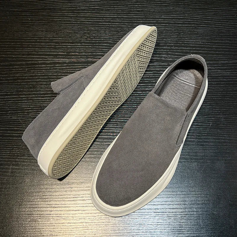 Men's grey and apricot PU casual shoes with round toe and mid-heel design