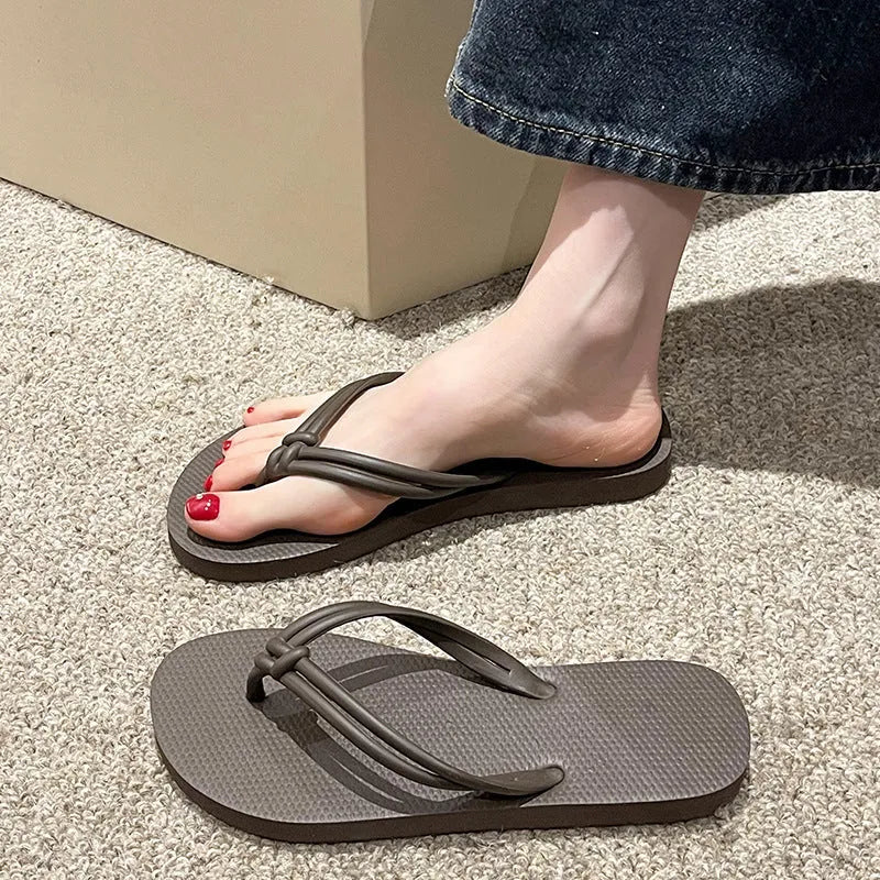 Men's casual flip flops with PVC toe-covering design and injection moulded soles in multiple colour options