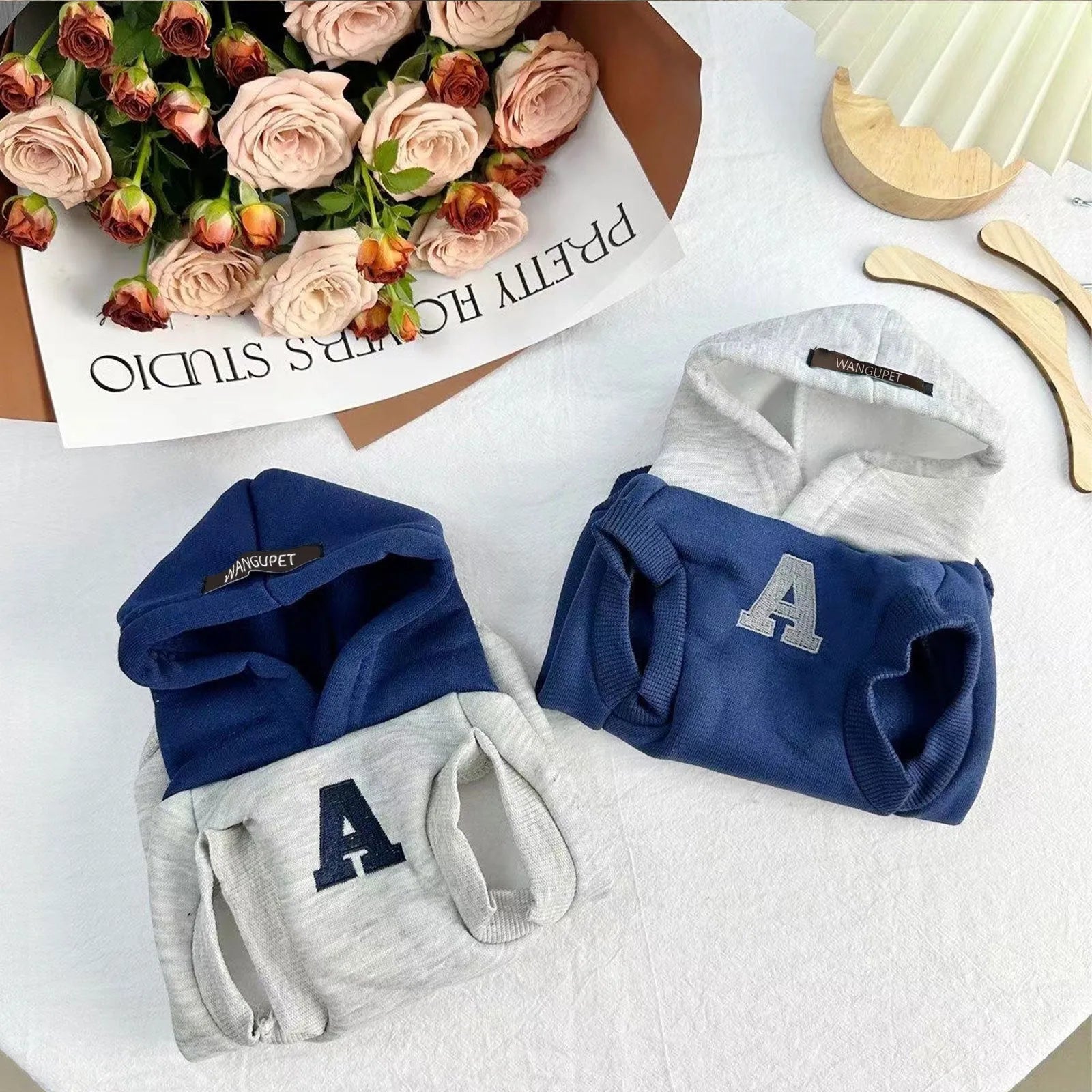 Blue and grey-white pet sweater with reflective letters for cats and dogs
