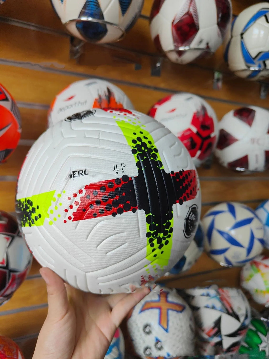 Fluorescent green size 5 football training ball with PU construction for club league matches