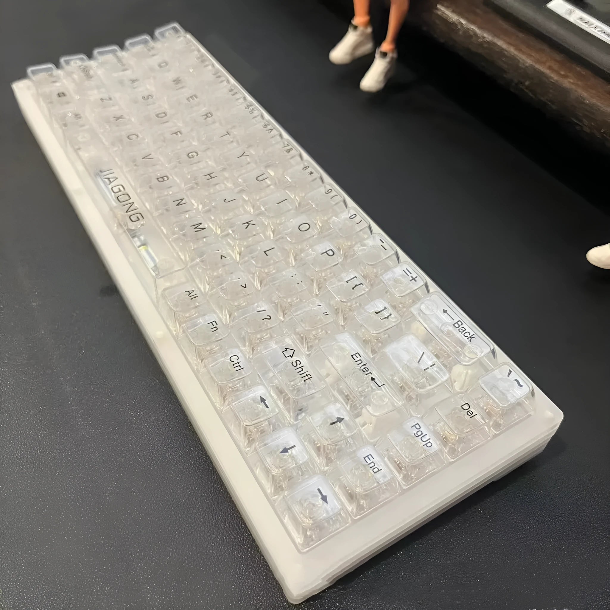 132 transparent plastic key caps for mechanical keyboard replacement and backlight enhancement