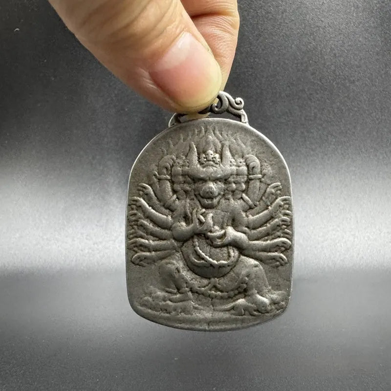 Chinese style iron pendant hanging ornament with geometric design and antique metal crafts
