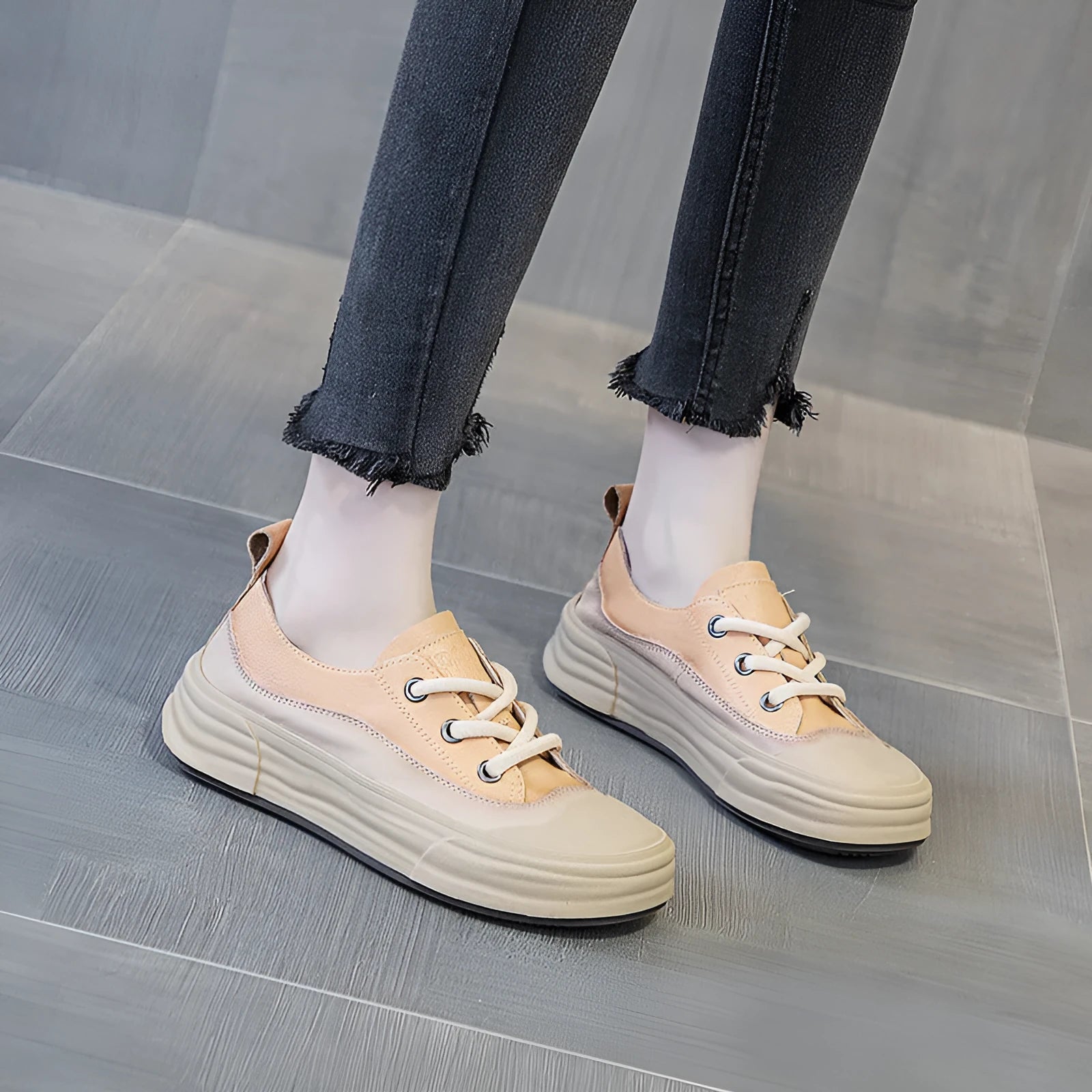 Women's matcha green platform sneakers made from cowhide with a lace-up front and pigskin lining.