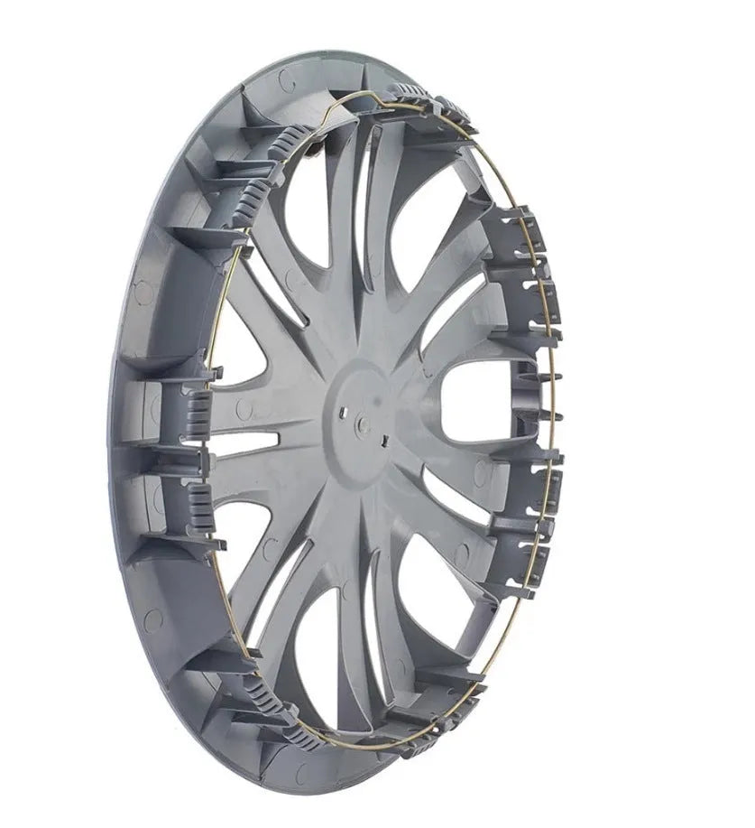 Universal ABS plastic wheel hub cover in silver finish for 15-inch car wheel.
