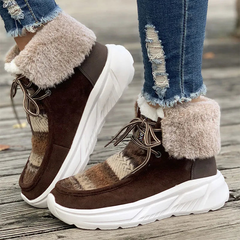 Women's beige lace-up snow boots with thermal lining and non-slip rubber soles