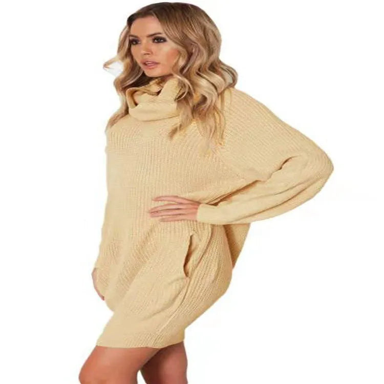 Mid-length pullover sweater with loose lapel collar and side pockets in slim fit