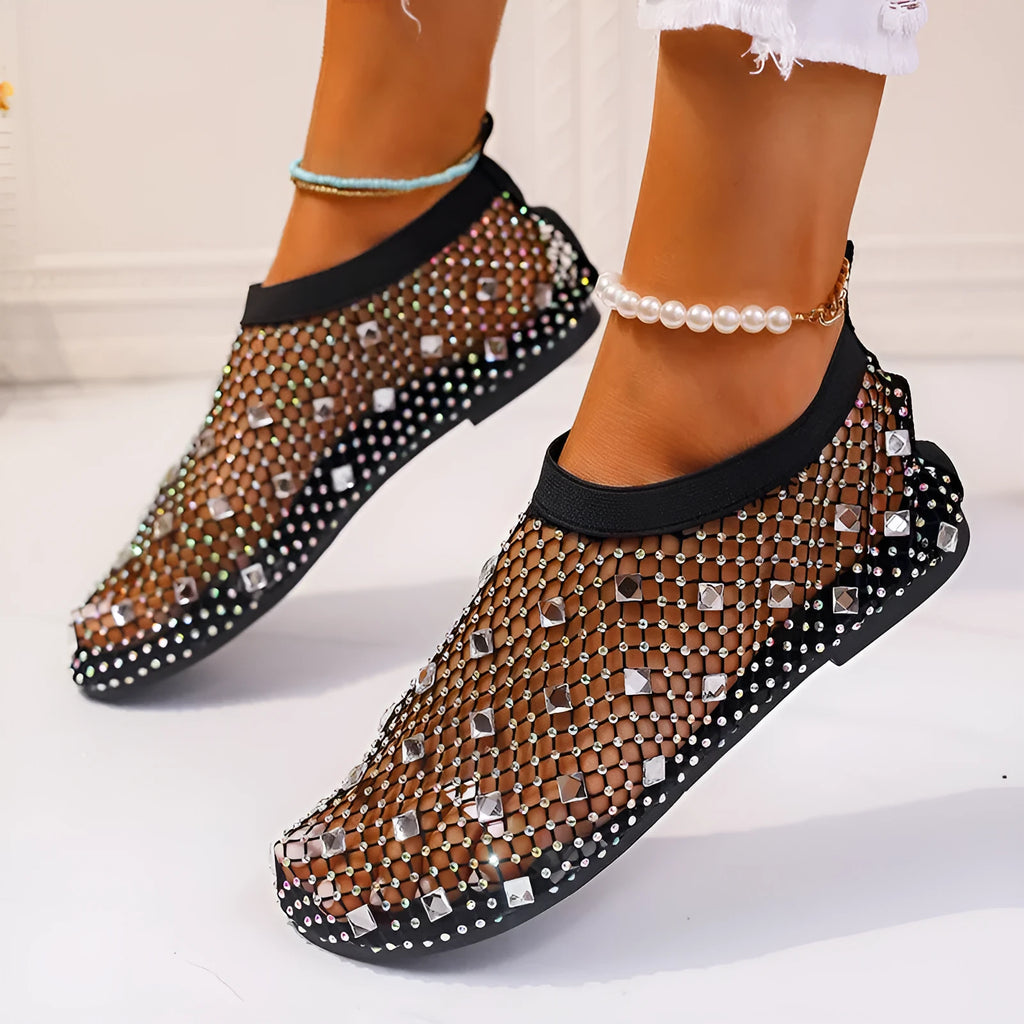 Women's flat sandals with mesh upper and colourful rhinestone design, round toe shape with rubber sole