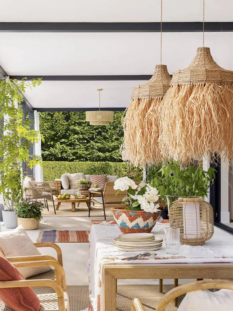 Southeast Asian style pendant lamp with 50cm diameter, made from wild vetch and willow weaving materials