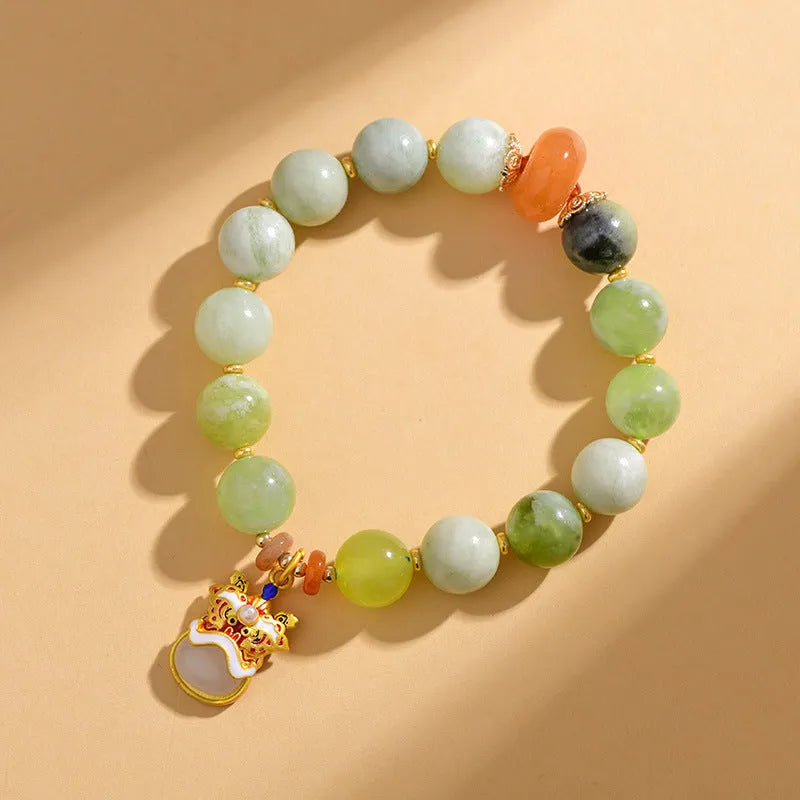 Green milk-in-water jade pendant bracelet with retro geometric design and 10mm stone