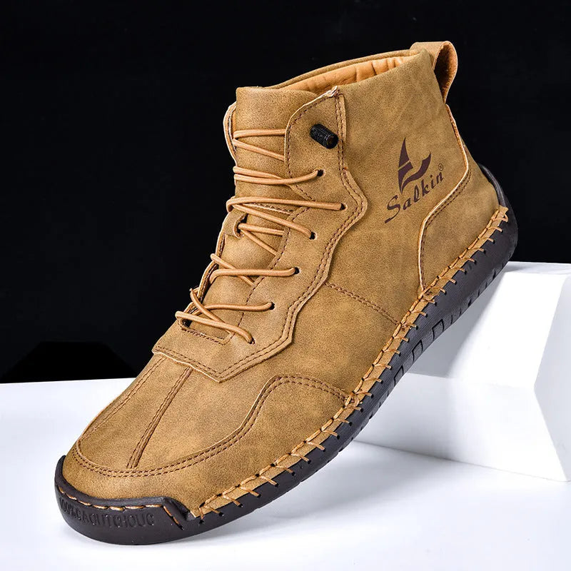 Beige high-top retro casual boots with elastic band and flat rubber sole.