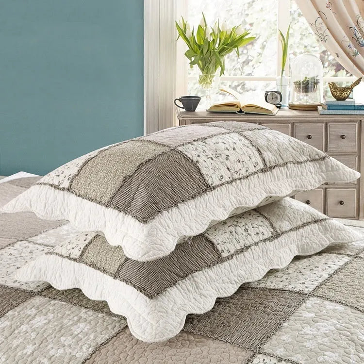 Pure cotton quilted bedspread three-piece set showing bed cover and pillowcases