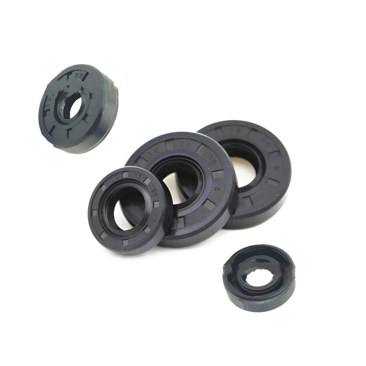 Set of black rubber motorcycle engine oil seals with carbon steel frame in 45x67x8mm size for AG100 body