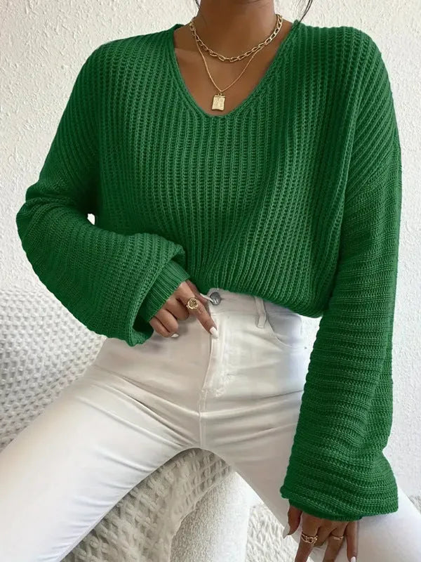 Women's solid colour long sleeve pullover in polyester fabric casual top
