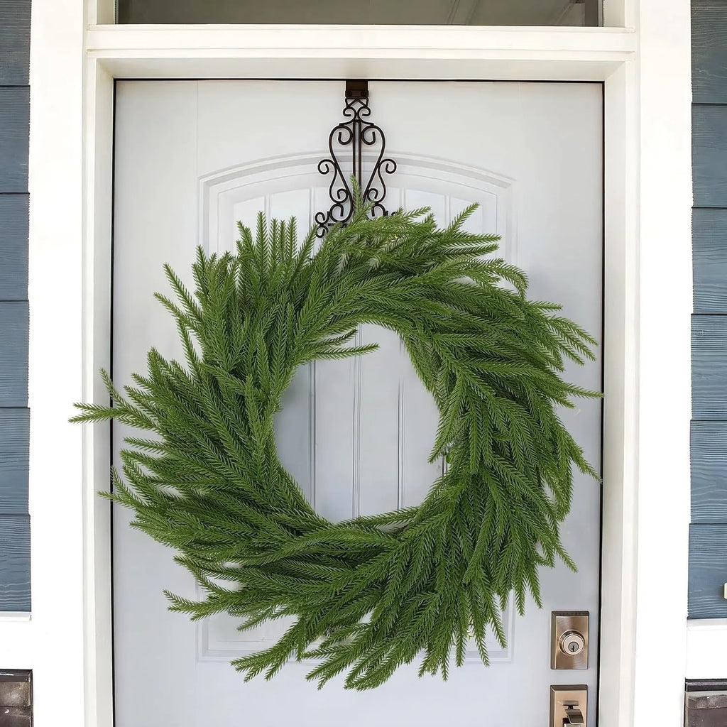 PE plastic American country style front door garland wreath measuring 60 cm with green foliage