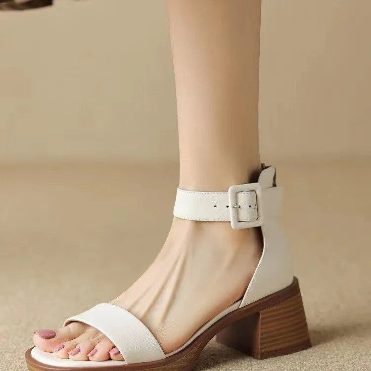 Women's retro platform high heels with ankle strap in white or khaki colours