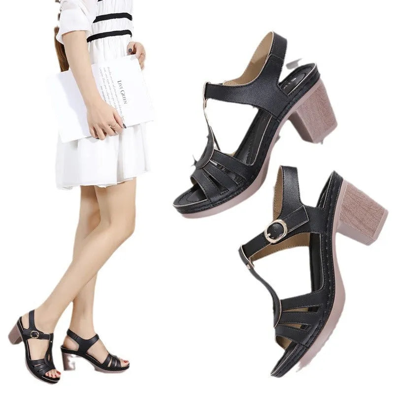 Women's patent leather sandals with thick high heel and metal buckle fastening in three colour options