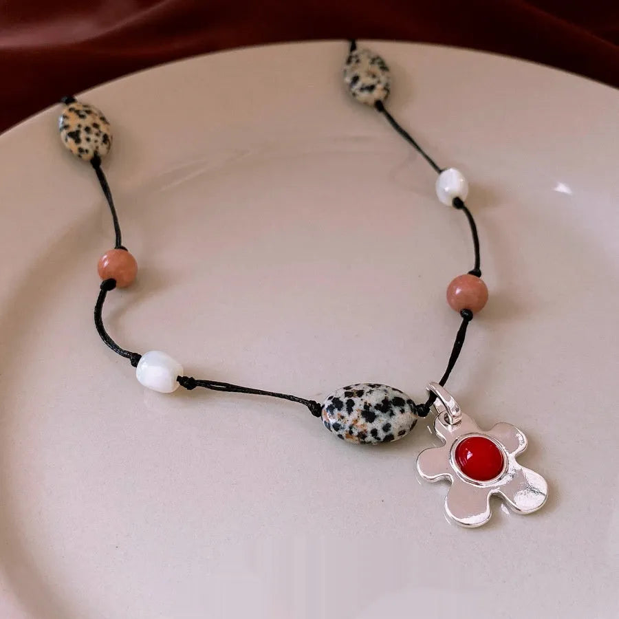 Stone shell beaded flower pendant necklace with adjustable chain in silver-black-red colour option