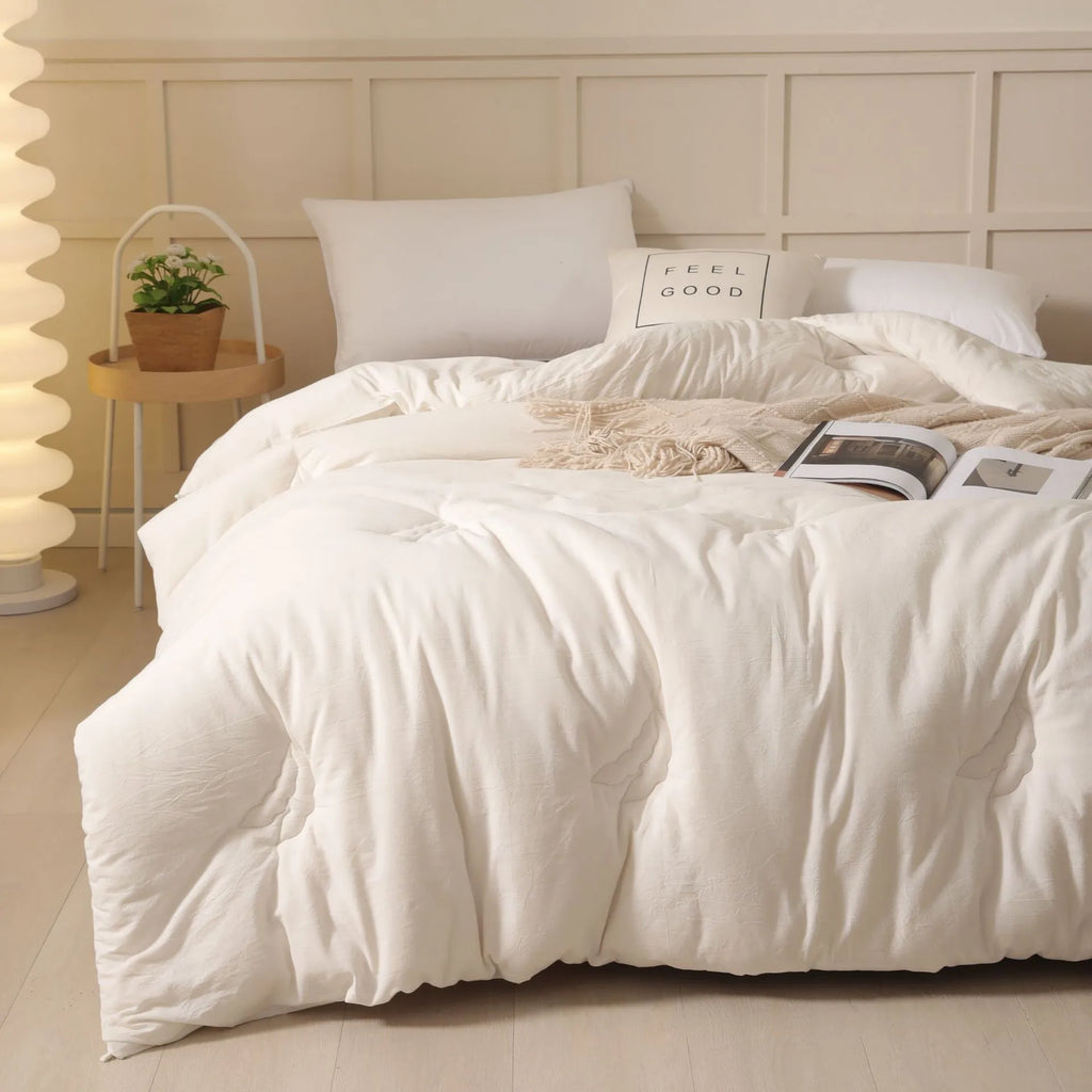 Soybean fibre quilt with pure cotton cover in grey colour showing twill weave texture detail