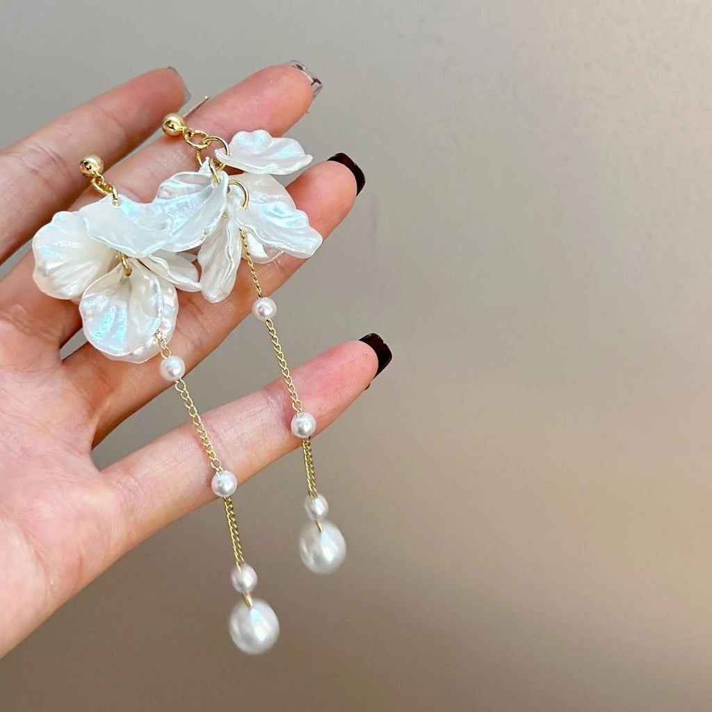 Women's acrylic pearl drop chain tassel earrings with multiple clip options