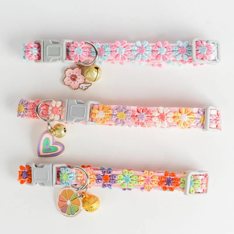 Lace embroidery trim bell cat collar in polyester, free size, shown in flower and love style patterns