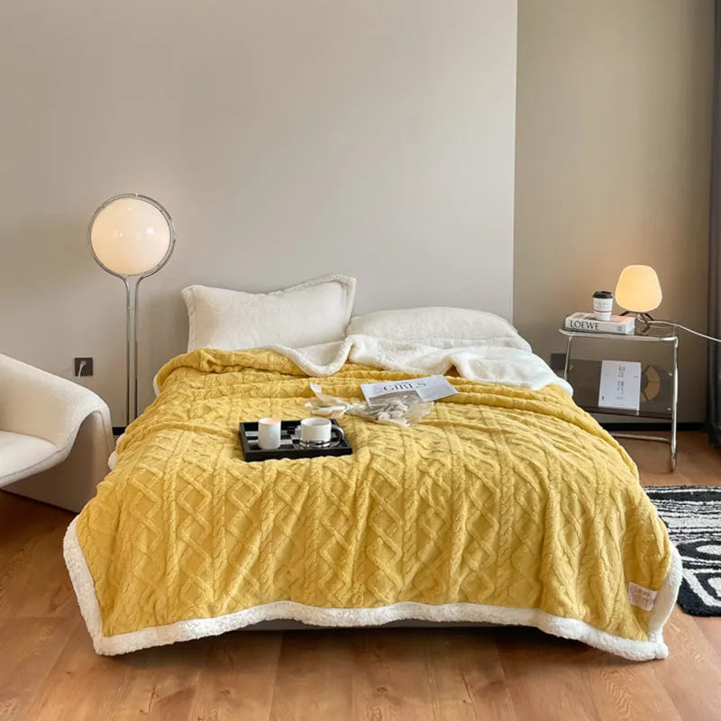 Polyester thermal flannel blanket in modern style with taffeta finish, available in nine colours