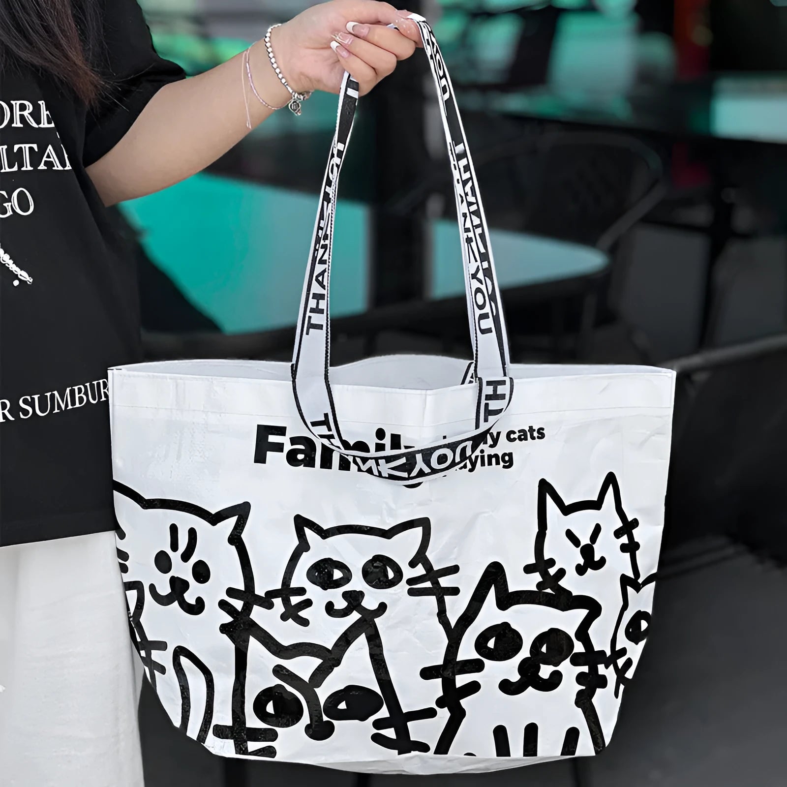 Waterproof woven handbag with colour printing, PP material construction