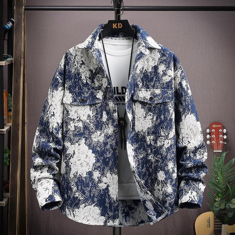 Casual lapel shirt coat in a light colour with long sleeves and straight hem, shown on a hanger.