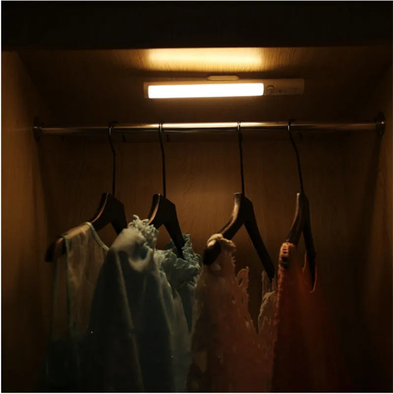 White infrared sensor LED cabinet wall light with magnet mounting and human body induction