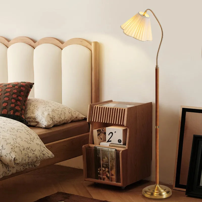 Walnut solid wood floor lamp with fabric shade, Nordic style, remote control, 220V, sofa side vertical lamp