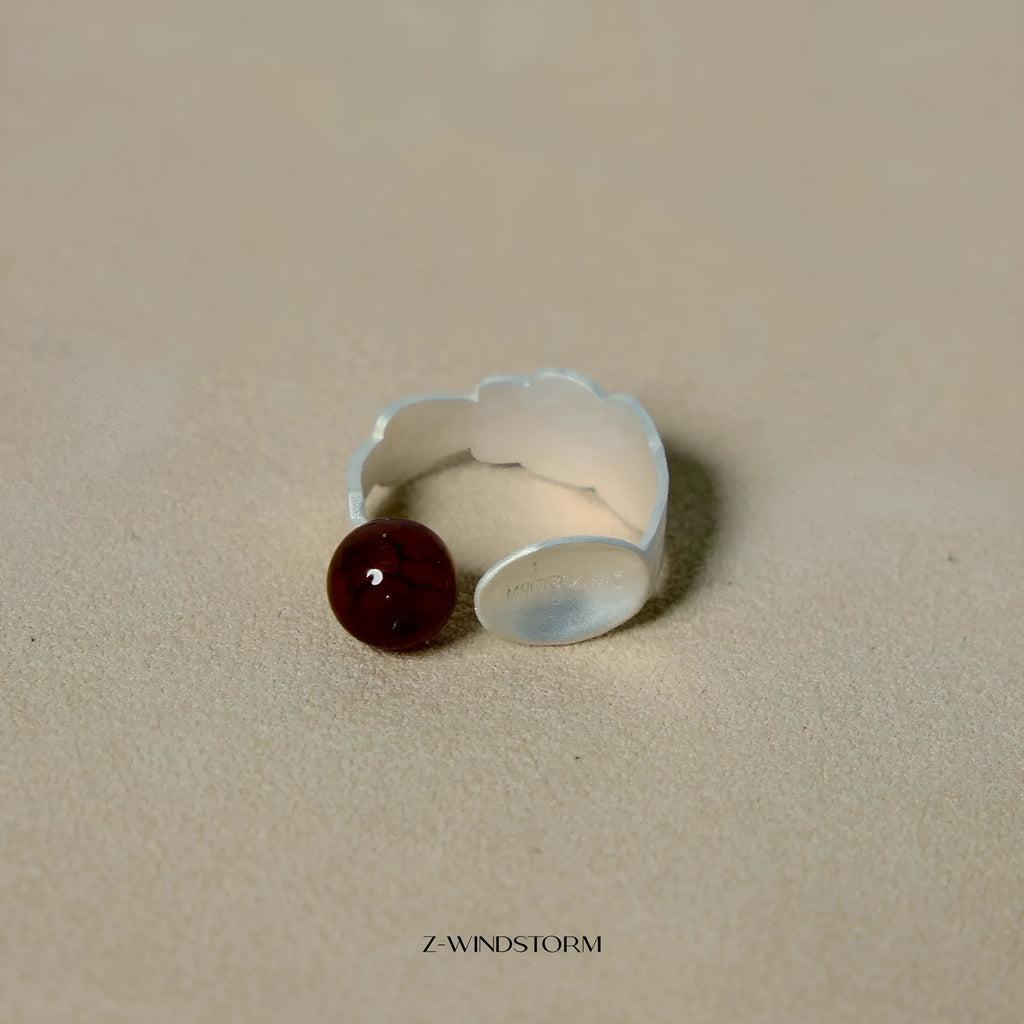 Small round spoon stewed pork themed alloy ring and bracelet set with electroplated silver-tone finish and diamond shape design