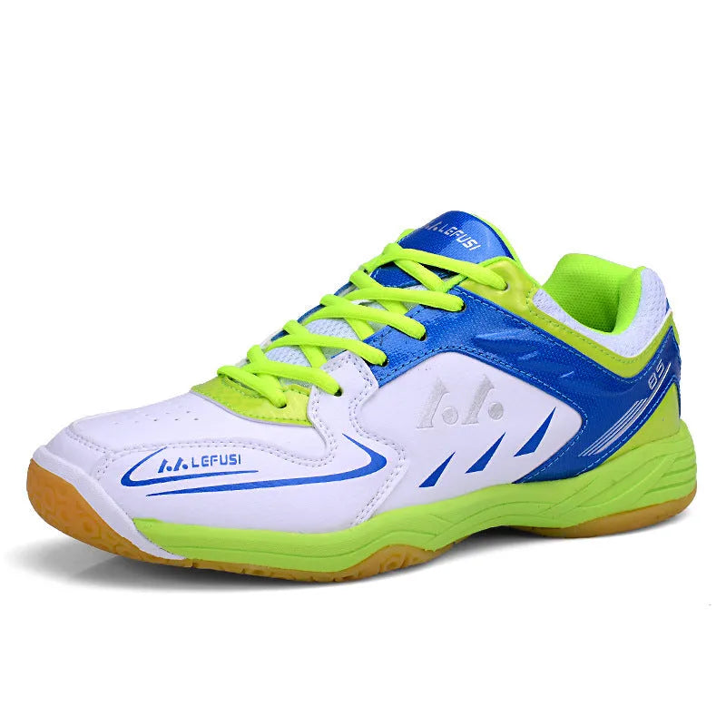 Casual multicolor low top badminton shoes with mesh lining and MD sole in red