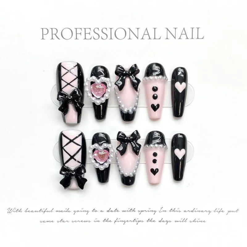 Black pink heart hand-painted detachable manicure set with bow decoration in four sizes