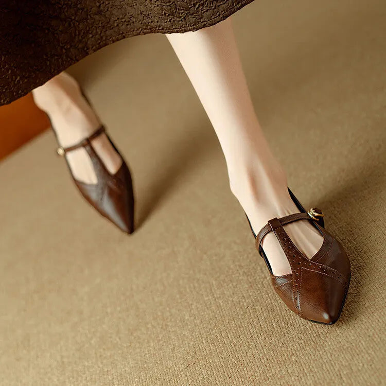 Women's brown cowhide leather flat shoes with rounded toe and soft sole design