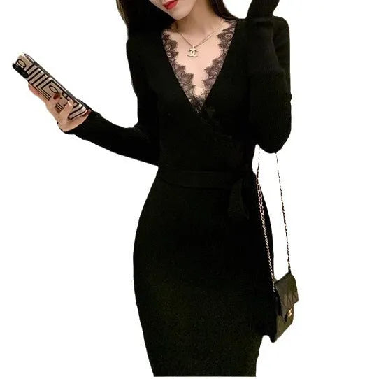 Black women's slim fit woolen skirt with princess dress design on a mannequin
