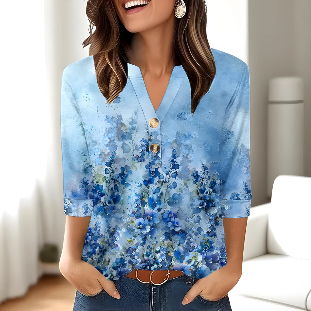 Women's loose fit V-neck top with a 3D pattern print in a casual pullover style.
