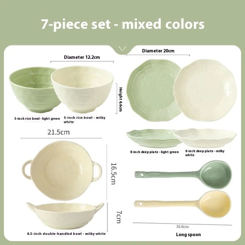 Solid colour modern ceramic tableware set with seven pieces in a gift box.