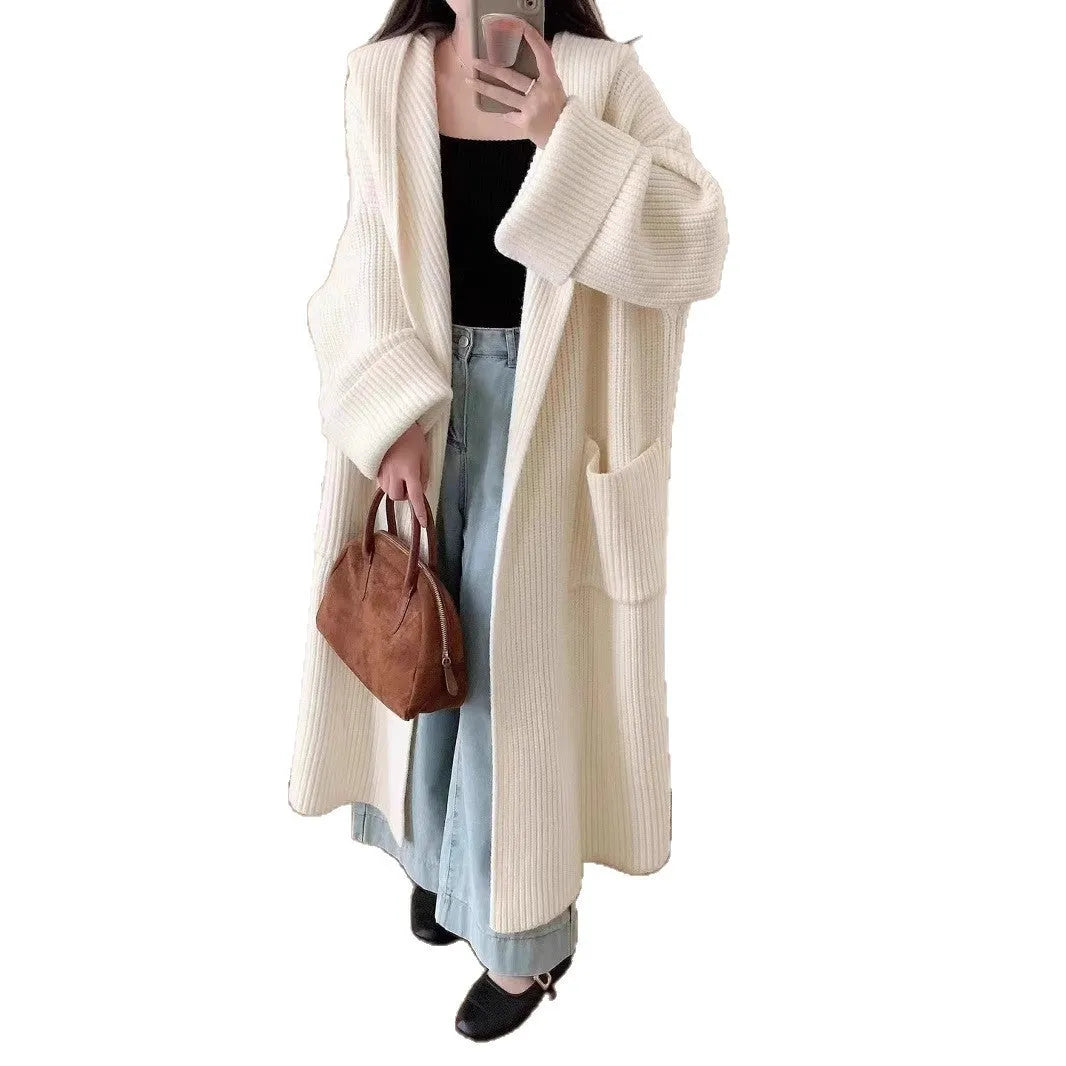 Loose hooded sweatshirt cardigan coat in acrylic fibre with raglan sleeves and extended length