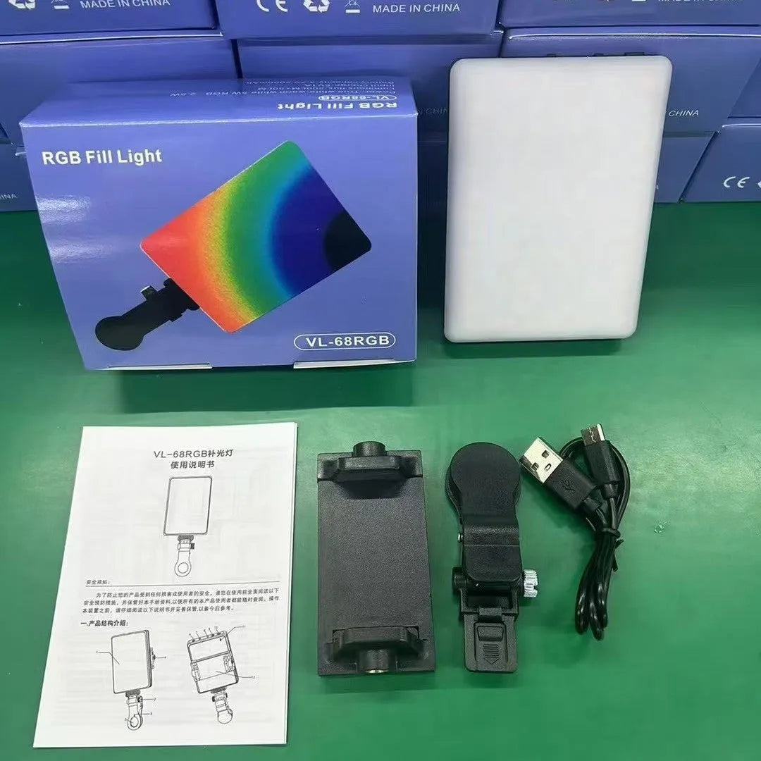 Clip mount LED fill light for mobile phone photography with compact design
