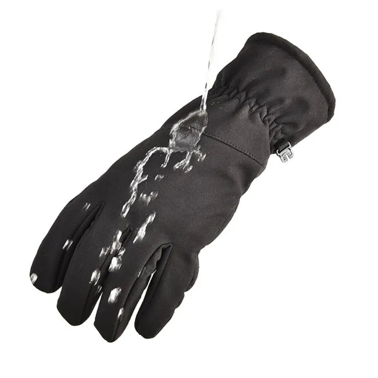 Tactical camouflage ski gloves in army green and black nylon with anti-slip grip and touch screen fingers for winter sports