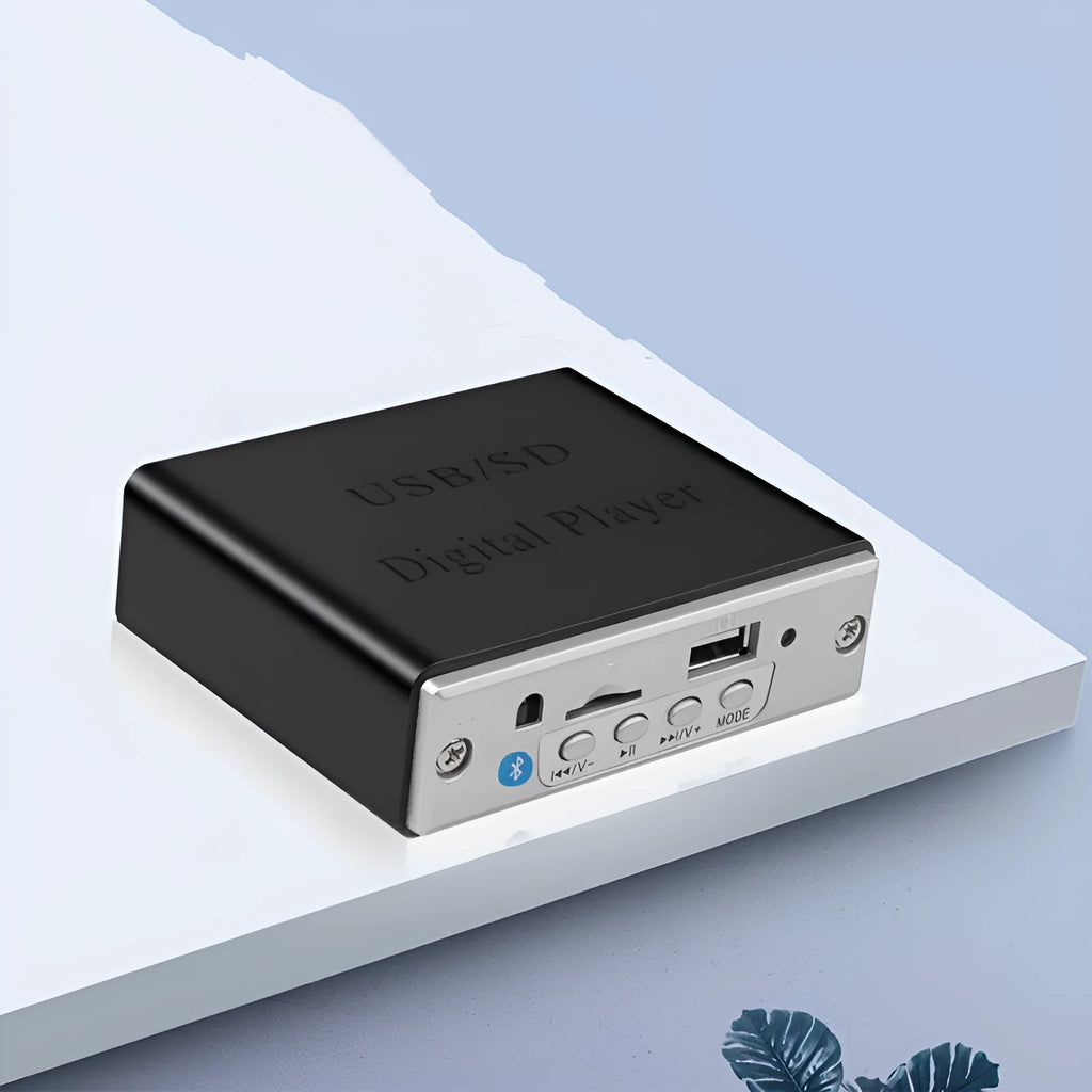 12V car Bluetooth MP3 decoder, white shell 8.8cm x 2.7cm, with remote control and USB cable