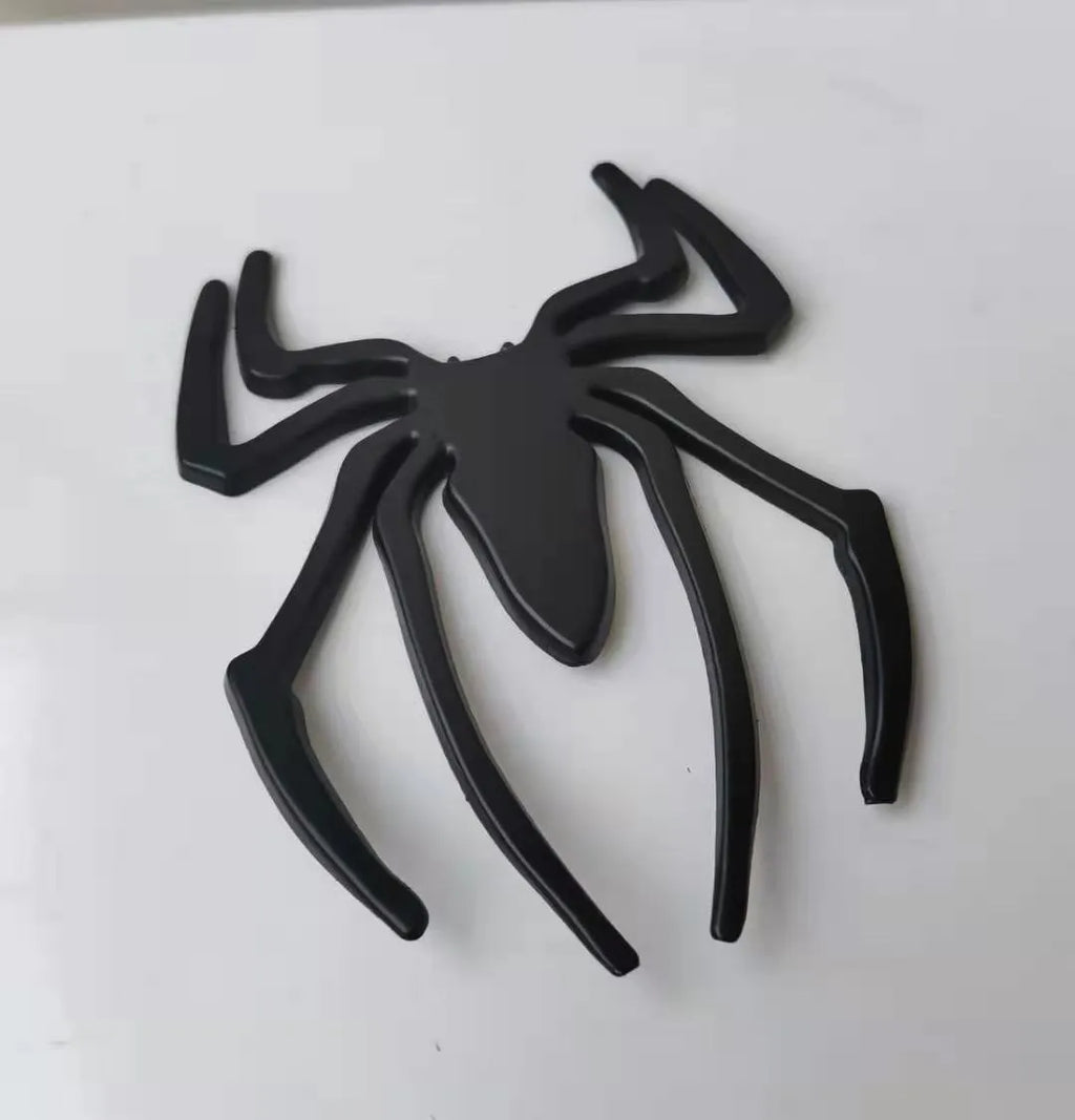Three-dimensional zinc alloy spider car bumper sticker in gold, silver, black, or red, measuring 7cm by 5cm
