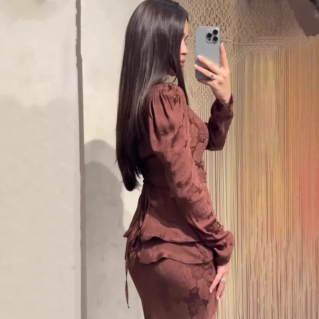 Dark brown artistic retro women's dress with floral patterns, fake two-piece design, and long sleeves