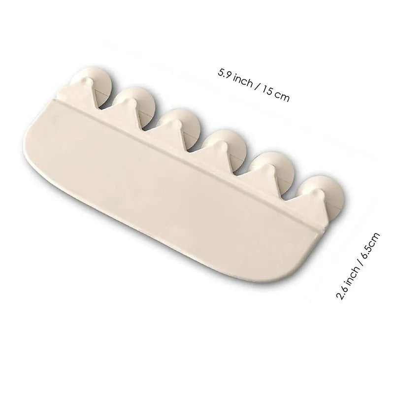 White curved PVC urine blocking board for children's toilet training against toilet