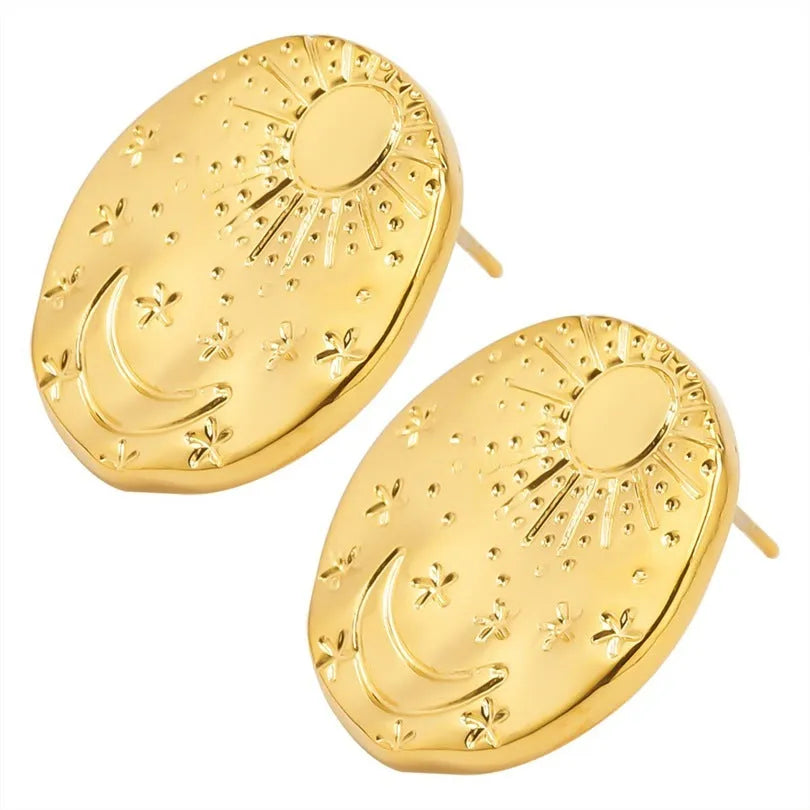 A pair of geometric shell design stud earrings in 304 stainless steel, shown in gold and silver finishes.