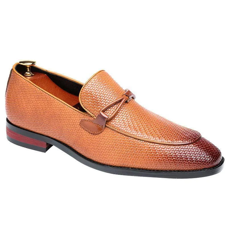 Men's leather business shoes in yellow or black, sizes 38-48, with microfibre upper and pointed toe.