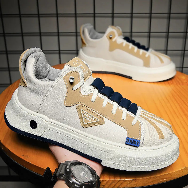 Men's beige low-top sneakers with elastic band fastening and round toe