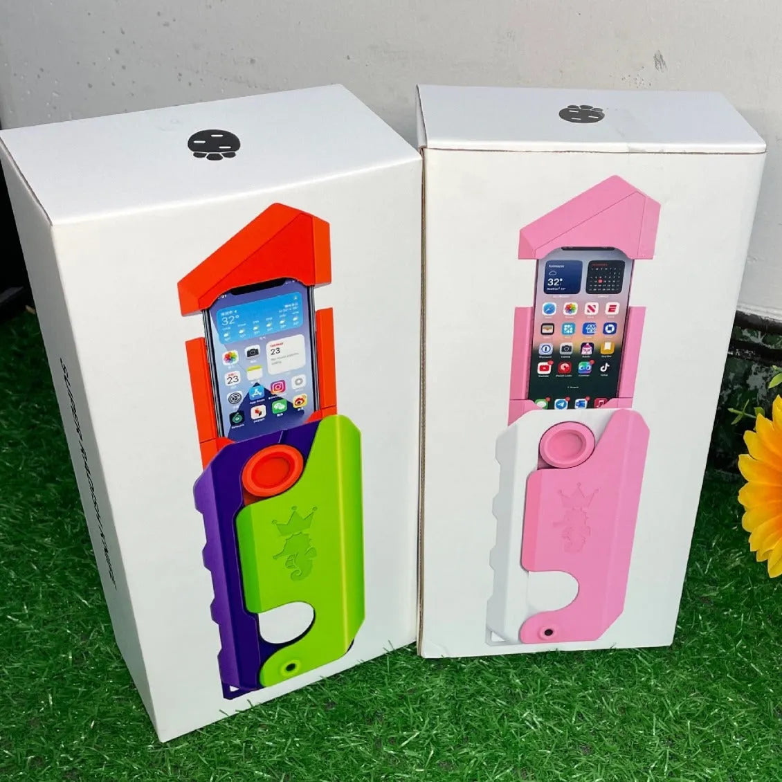 Pink white plastic phone case with vegetable knife toy design for universal mobile phones