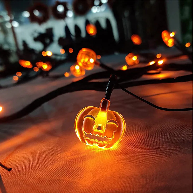 Halloween LED willow vine string light with 18 bat or pumpkin rattan lights, 100 LEDs and 2000 mm length