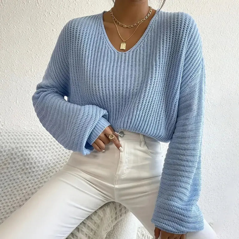 Women's solid colour long sleeve pullover in polyester fabric casual top